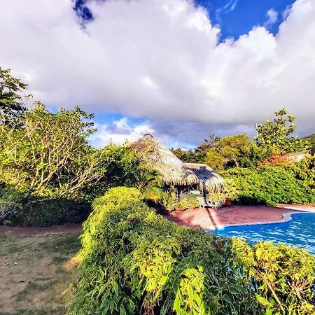 Huahine - Bungalow Tiare Fare ภายนอก รูปภาพ